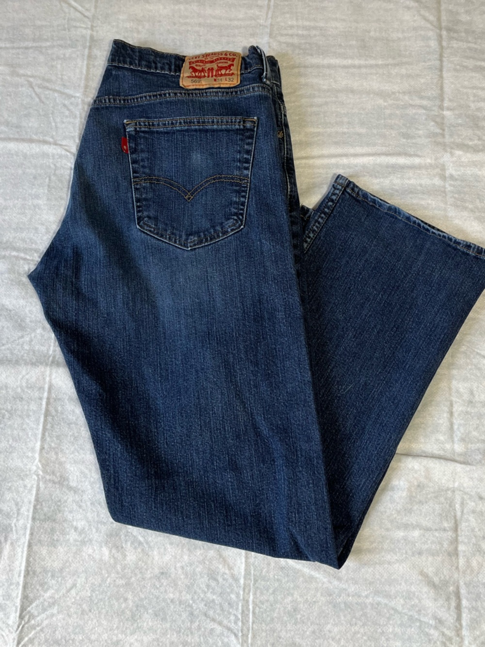Levi’s Men’s Jean’s 569
34x32